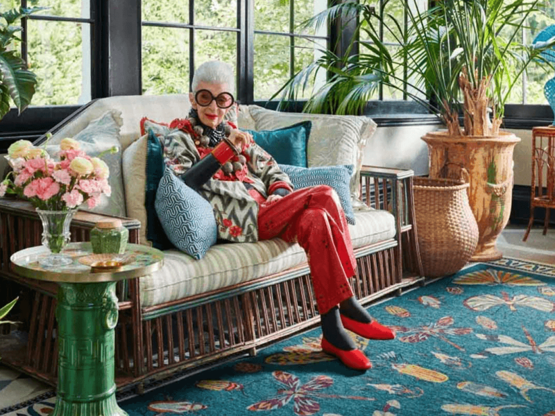 Descubra e viva o estilo icônico e colorido de Iris Apfel! Imagine-se assim!