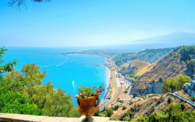 Descubra o Encanto do Verão na Costa Italiana Destinos, Praias e Dicas-7-Sicília Encante-se com o verão na Costa Italiana: praias, destinos e dicas imperdíveis da Sicília!