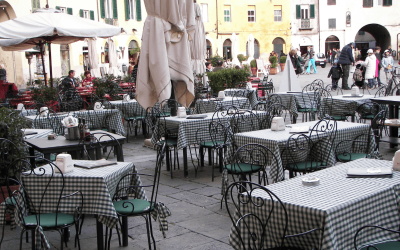 Dicas de Viagem: Descubra Bares Típicos na Toscana Aproveite a autêntica experiência italiana com nossas dicas de viagem para os melhores bares na Toscana, provando vinhos e delícias regionais.