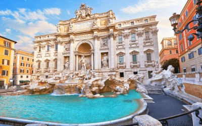 Fontana di Trevi: encanto, história e tradição no coração de Roma.