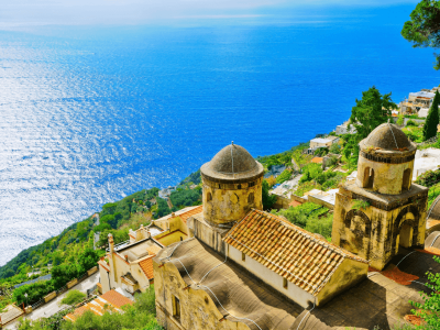 Descubra Ravello: viva o encanto das villas e vistas de tirar o fôlego!