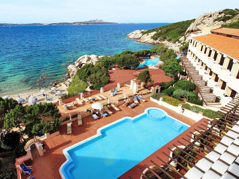 Grand Hotel Smeraldo Beach – Baja Sardinia