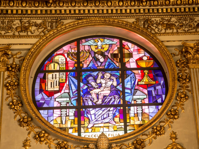 Viva a fé, história e arquitetura; imagine-se renovando seu espírito!