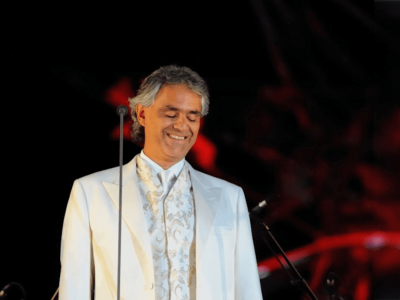 Viva a emoção de uma noite mágica com o tenor mais amado do mundo.
