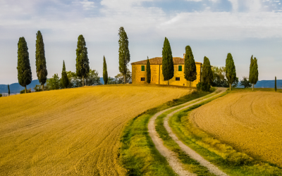 Desfrute da paisagem deslumbrante da Toscana em um roteiro personalizado pela Itália.