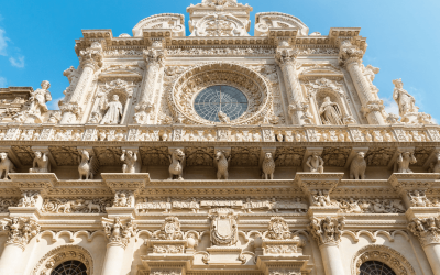 Encante-se com a Basílica de Santa Croce, uma obra-prima barroca.