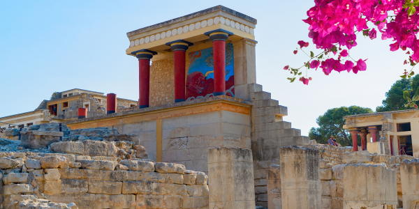 detalhes das ruínas antigas do famoso palácio de Cnossos em Creta, Grécia